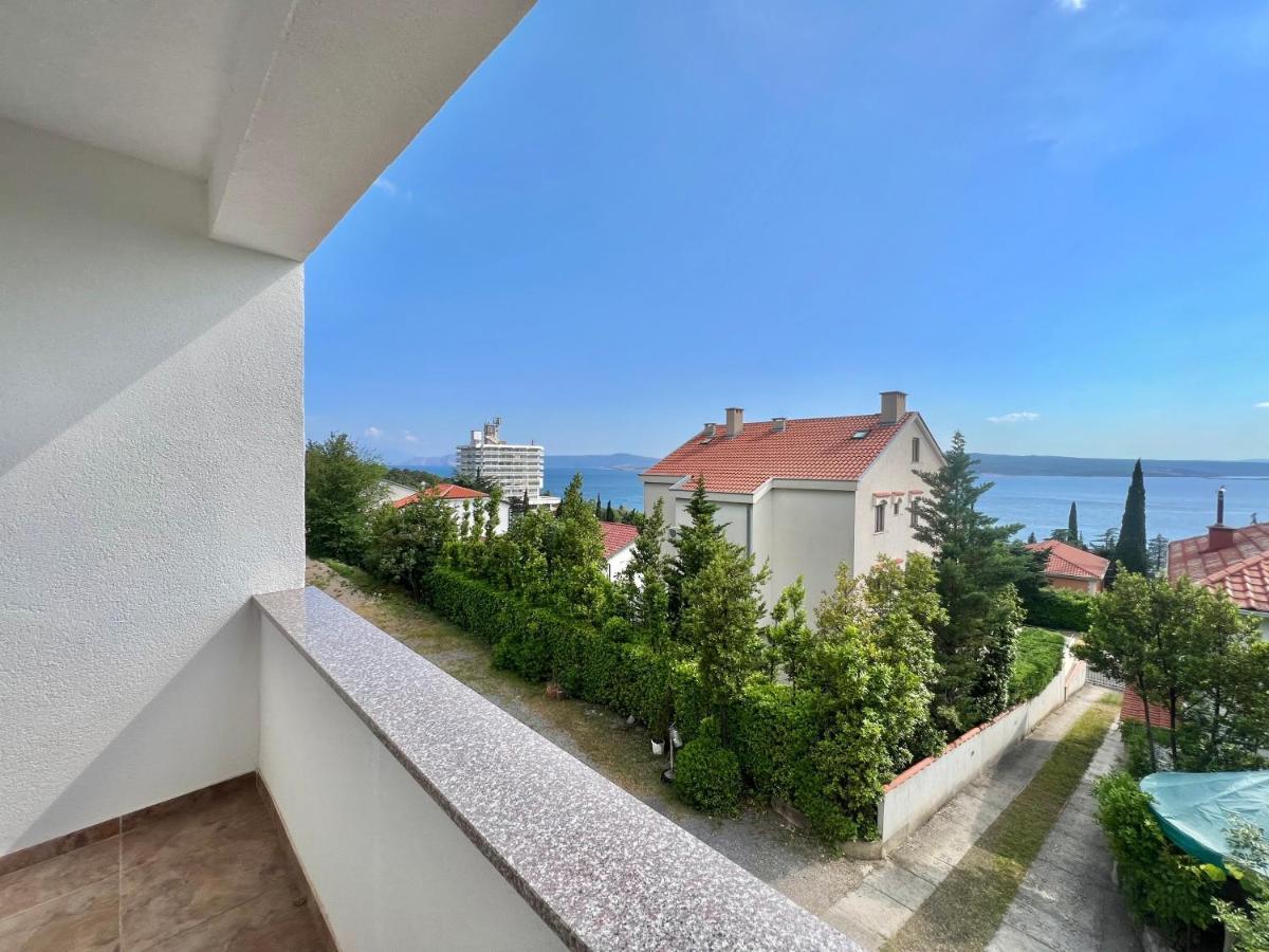 Apartmani Marija Dramalj Exterior foto